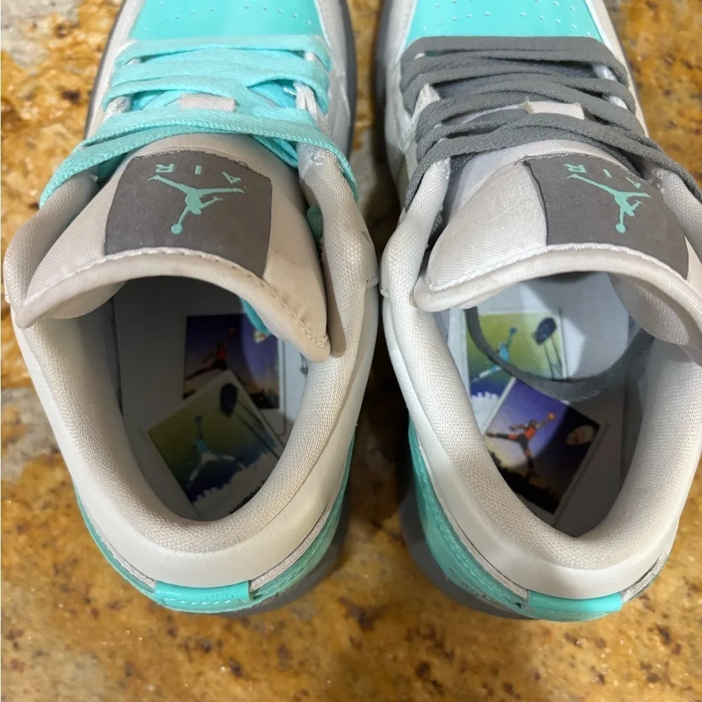 Nike Air Jordan Low Sneakers in Teal and Gray size 6.5
